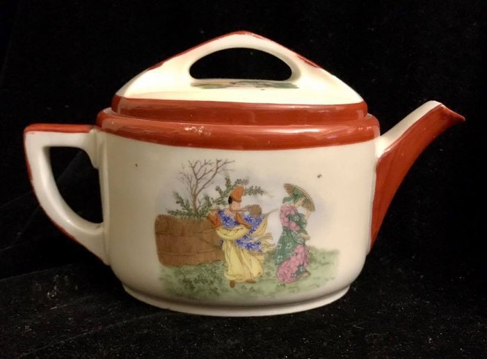 A vintage Epiag D.F., Czechoslovakia, Bohemia porcelain teapot and cover with oriental decoration 