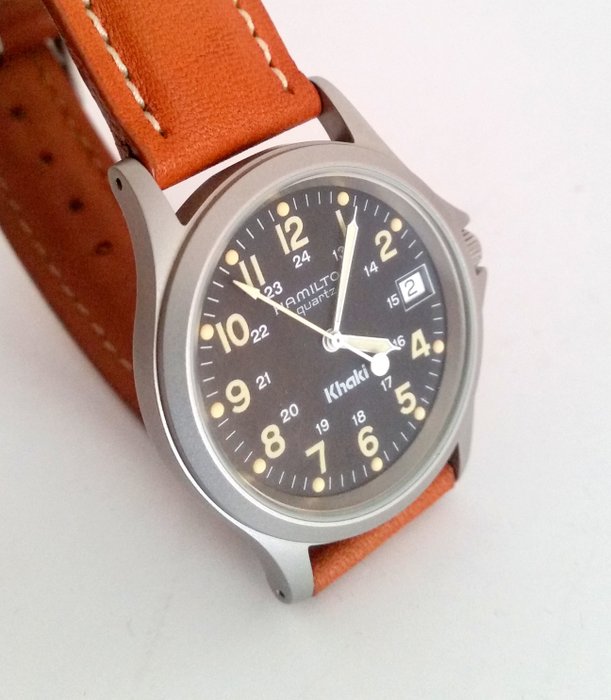 Hamilton Khaki Quartz  Model 9445B – men's wristwatch – 1990-1999