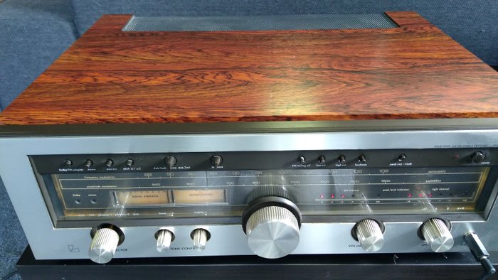 Luxman R 1050 Really sublime top receiver and rare in good, nice and working condition
