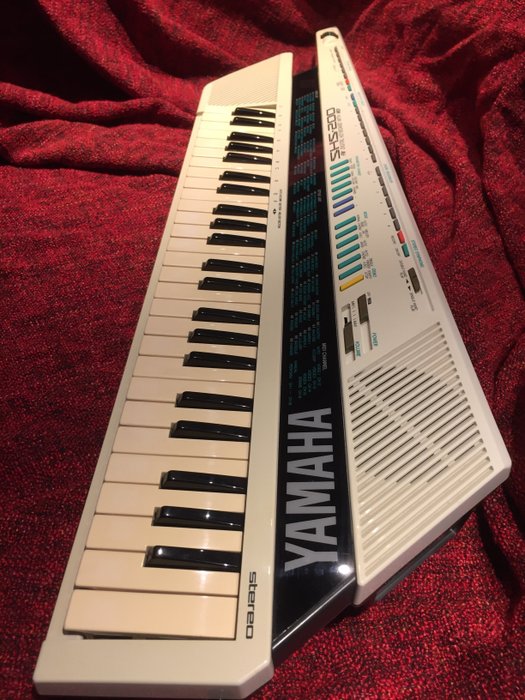 Yamaha SHS-200 Keytar