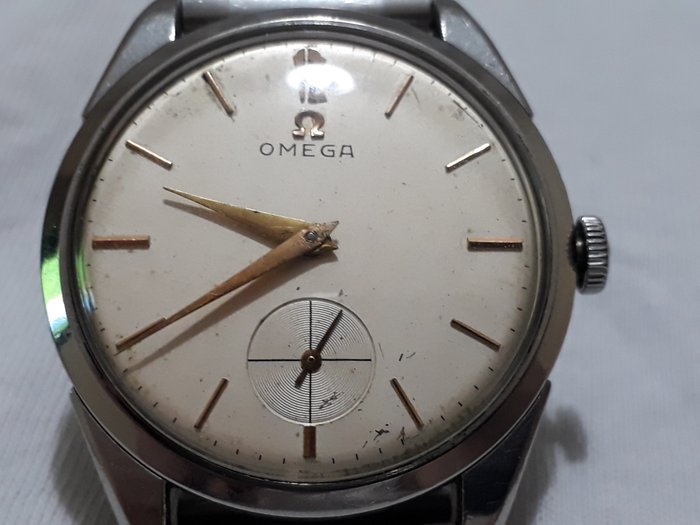 Omega hand-wind - Men's watch- 1940s 