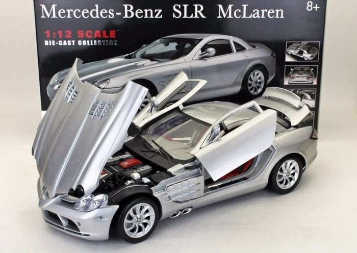 Motormax 1:12 - Modell sportbil - Mercedes-Benz SLR McLaren - Pressgjuten modell med 4 öppningar