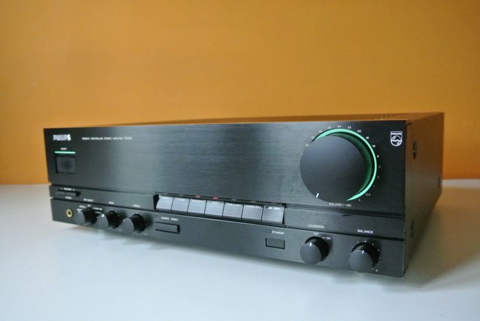 Philips FA890 top amplifier made by Marantz