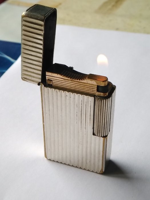 Lighter S.T.  Dupont, large model line 1 BS silver plated