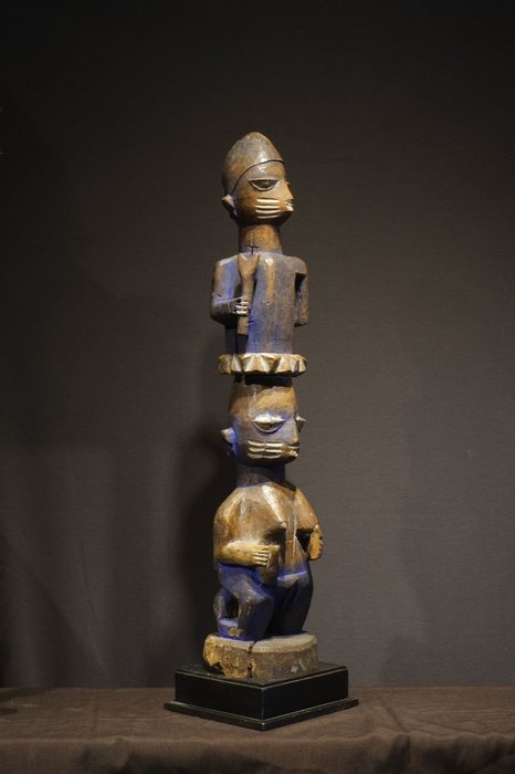  Figurative post - Wood - Opo - Yoruba - Africa 