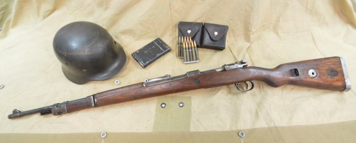 Mauser 98K, all WWII Wehrmacht except bolt, deactivated rifle