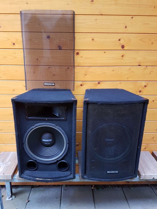 2 x HQ Power model VDSG 12  500w speakers