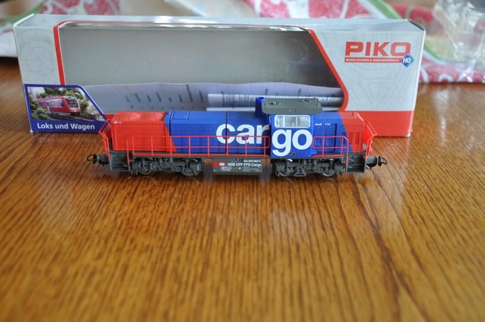 Piko H0 - 59400 - Diesel locomotive Series AM 843 of the SBB cargo