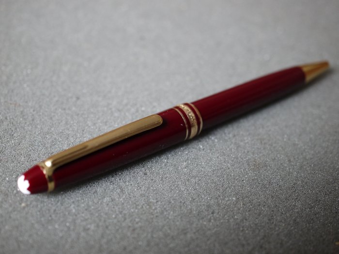 Red Montblanc Meisterstück 164 ballpoint pen
