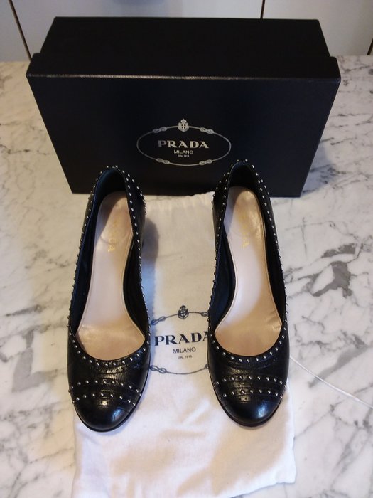 Prada leather shoes - size 38 - Catawiki