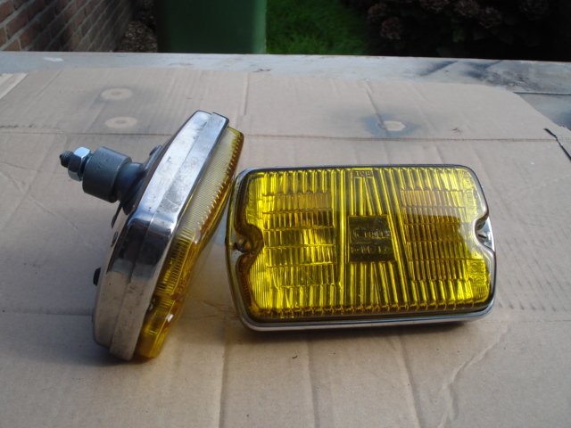 Two FOG LIGHTS by the brand CIBIE IODE 35, with a width of 150 mm from the 1970s and 1980s