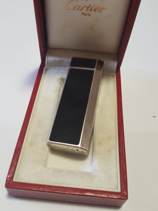Rare limited edition Cartier anniversary 1930 lighter, 5 sides, silver with a black “Onyx” lacquer
