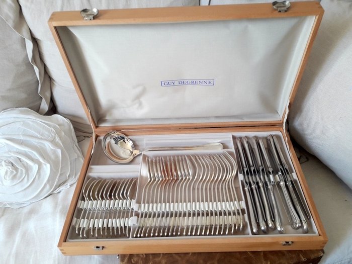 49 piece silver plated metal cutlery set, Guy Degrenne, France
