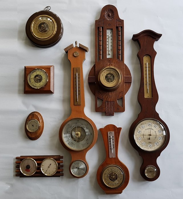 Large collection of old and antique Barometers with Hygrometers and Thermometers - starting from the 1st to 2nd half of last century