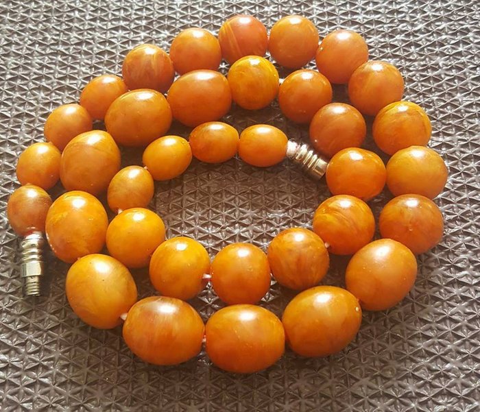 Vintage Amber necklace egg yolk butterscotch Amber, 81 gr. - Catawiki