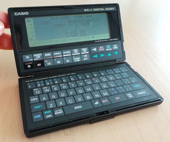 CASIO diary 64Kb Modèle SF-7500  1990's