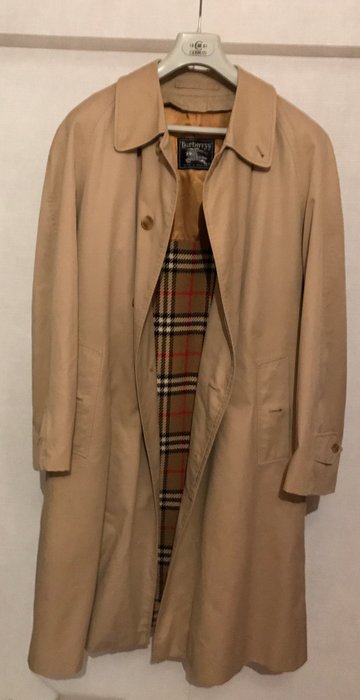 Elegant Burberry – Trench coat with pure wool lining - Catawiki