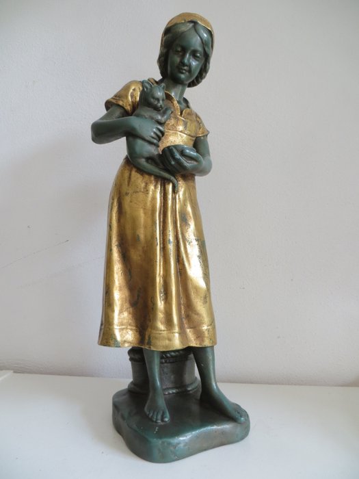 Van Paridon brothers - beautiful sculpture of a woman with a cat and a bowl of milk - Amsterdam, Holland - approx. 1900 - 1920