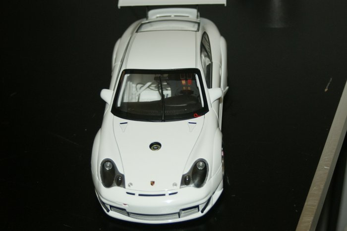 WHITE GT3 RSR 2005 PLAIN BODY VERSION 996 AutoArt 14536 PORSCHE 911 Neu/Ovp 