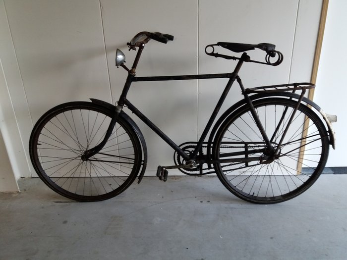 1930s bicycle