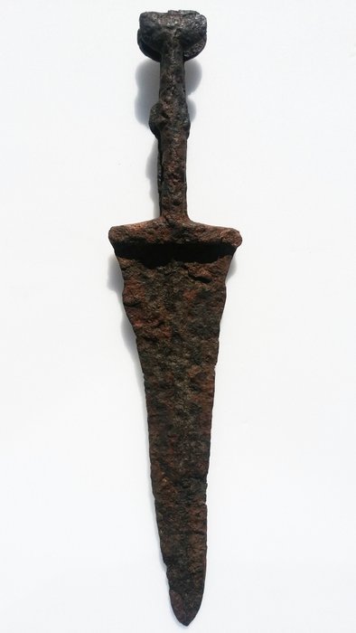 Roman Iron " Pugio " Dagger  - 29,00 x 6,50 cm.
