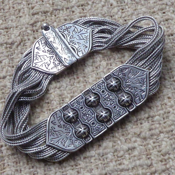 Ethnic silver vintage bracelet - Gumusevi 925 - Turkey