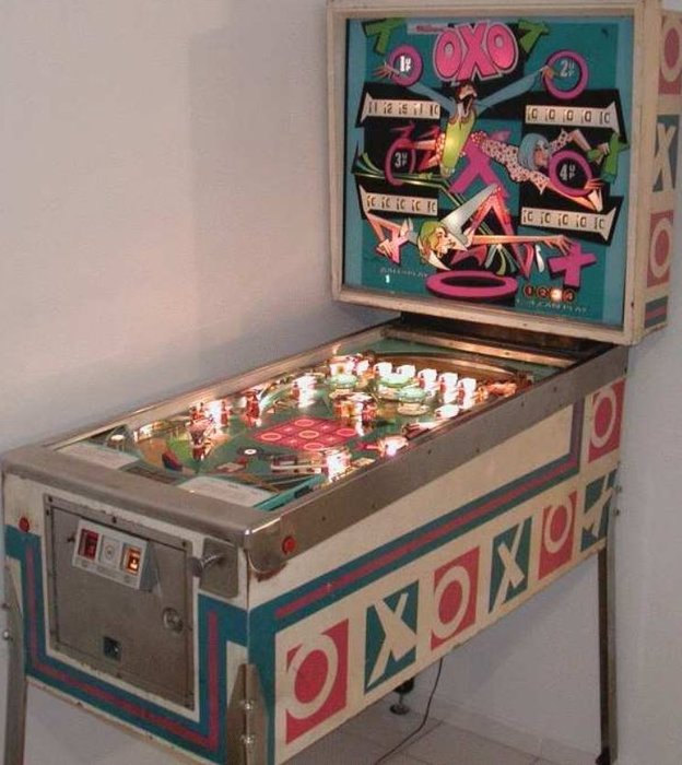 OXO Pinball Machine (Williams, 1973)
