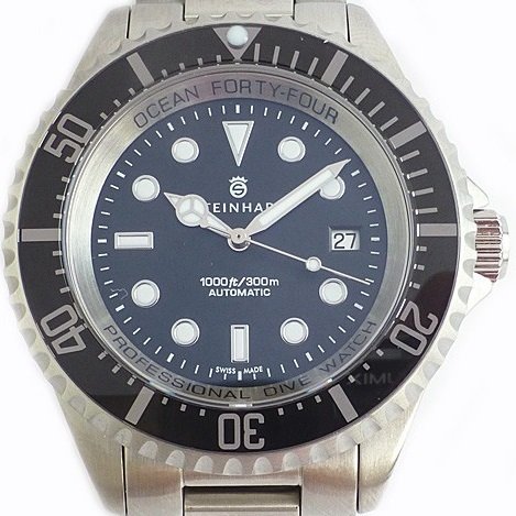 Steinhart Ocean 44  --  Diver  Wristwatch  --  Perfect Condition