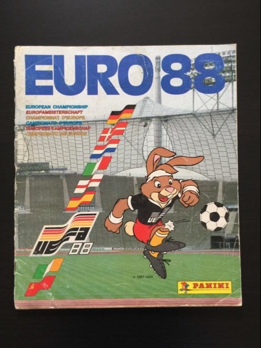 47 DEUTSCHLAND TEAM NEW WITH BACK VERY GOOD CONDITION !!! Panini EURO 88 N 