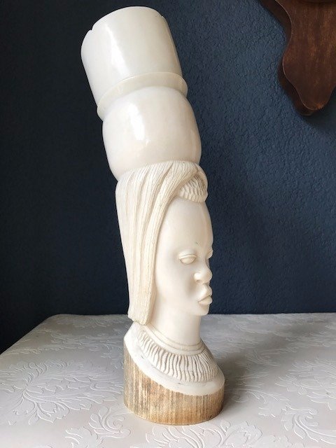 Beautiful antique African ivory bust - D.R. Congo