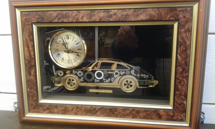 Ken Broadbent - Porsche 911 artwork with working clock