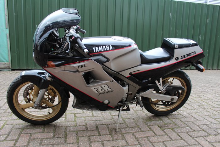 Yamaha - FZR 250 R - 1988