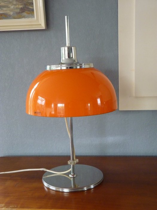 Harvey Guzzini - Faro table lamp