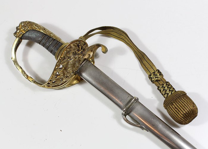 Swedish officers sword / Pallasch M/1870 - Sweden - Svenska Värja