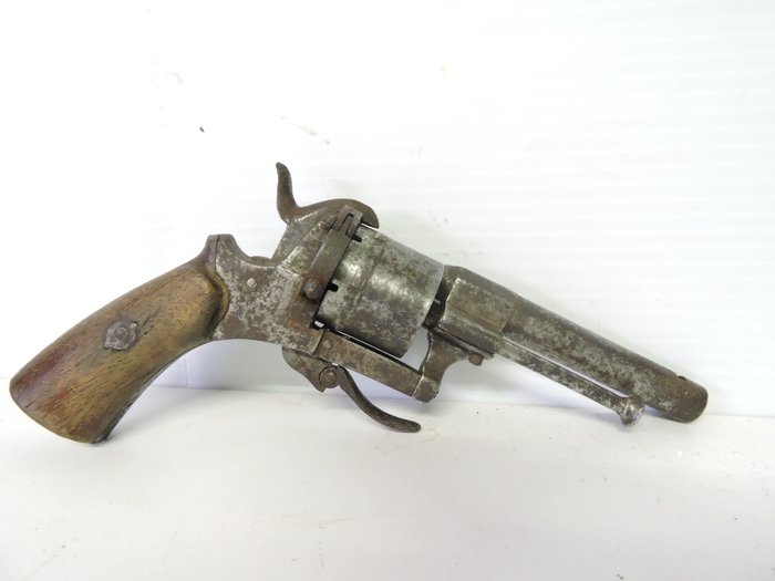 Pin pistol revolver 1870 19 th century