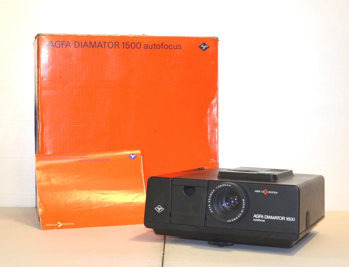 AGFA DIAMATOR 1500 autofocus slide projector
