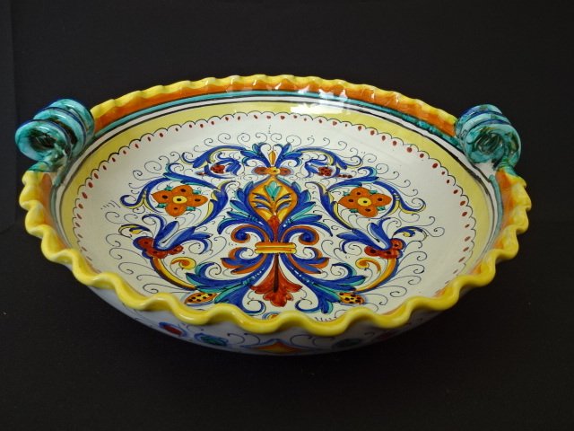 Deruta Maric - Large ceramic handmade bowl - In very good condition