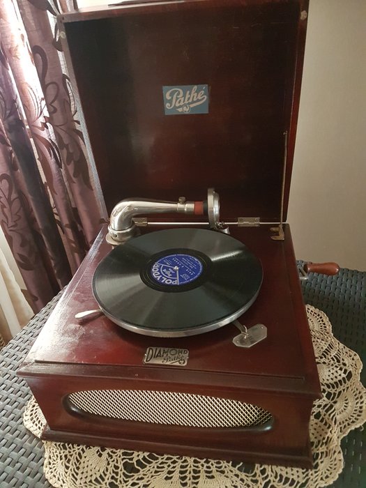 Antique and Rare Pathé Diamond Parlour Gramophone Phonograph
