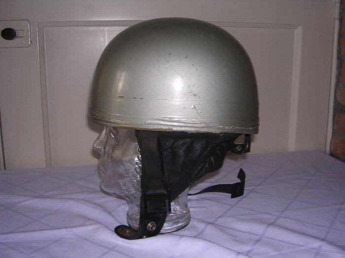 Original Cromwell helmet - with leather bottom - made in England - ca. 1960