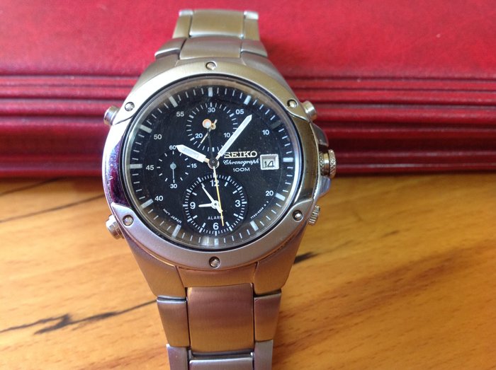 Seiko quartz 7t32 watch for men - Catawiki