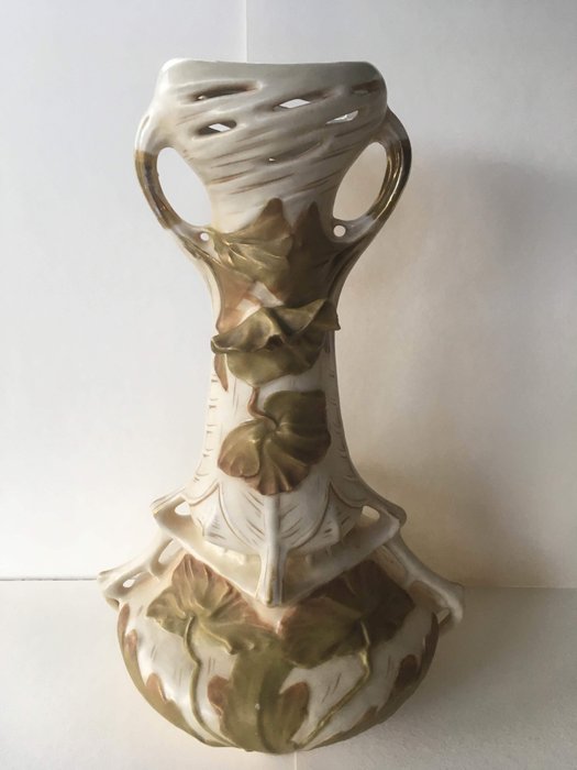 Royal Dux Bohemia - large vase