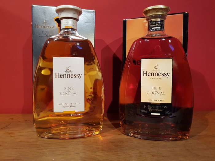 Hennessy Fine de Cognac: Qualité rare 70cl & Celebration Box 70 cl - 2 bottles