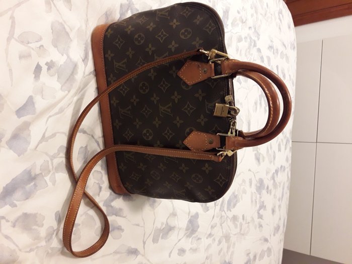 Louis Vuitton - Alma PM Handbag with Strap - Vintage - Catawiki