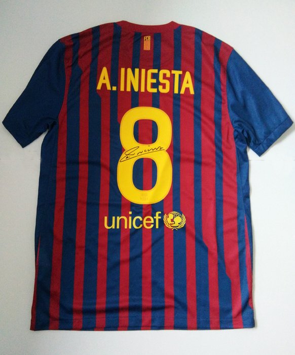 Andres Iniesta signed barcelona jersey 
