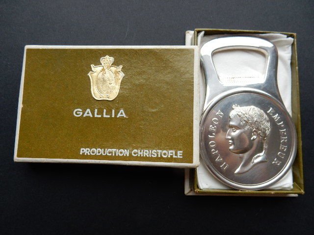 Beautiful "CHRISTOFLE" bottle opener - "GALLIA" collection, Emperor Napoleon - Laurel Crown - Silver Plated - in the original box - France