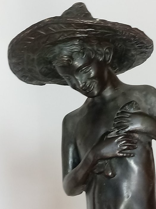 Giovanni Varlese - bronze sculpture - Il Pescatore - 20th century