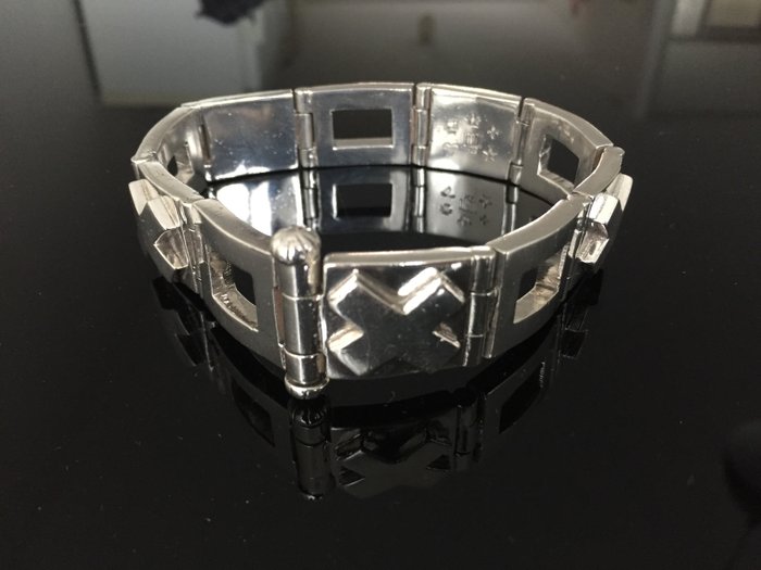 liefde prioriteit ondersteuning Heavy silver design bracelet by Rodrigo Otazu - Catawiki