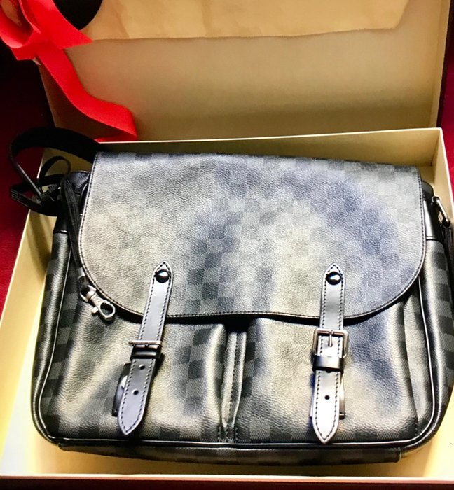 Louis Vuitton - Girolata - Handbag - Catawiki