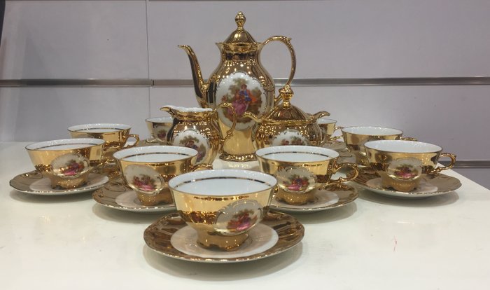 Winterling, Vintage  coffee service, Baviere Porcelain, decorated with gold and Fragonard