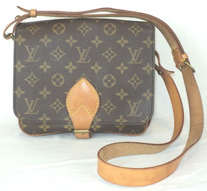 Louis Vuitton - Monogram Cartouchiere PM Crossbody Shoulder bag - Vintage - Catawiki